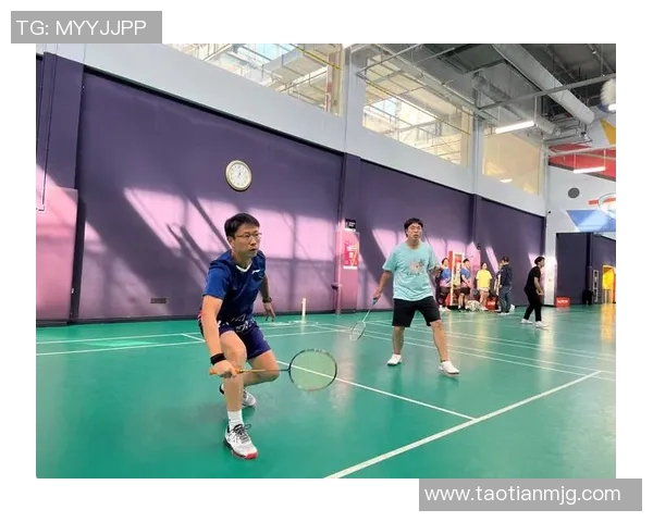 深圳羽毛球队的灵活性探索与发展之路：从训练到比赛的全方位分析